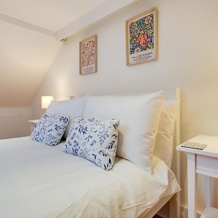 Wonderful Two-Bedroom Apartment London Exterior photo