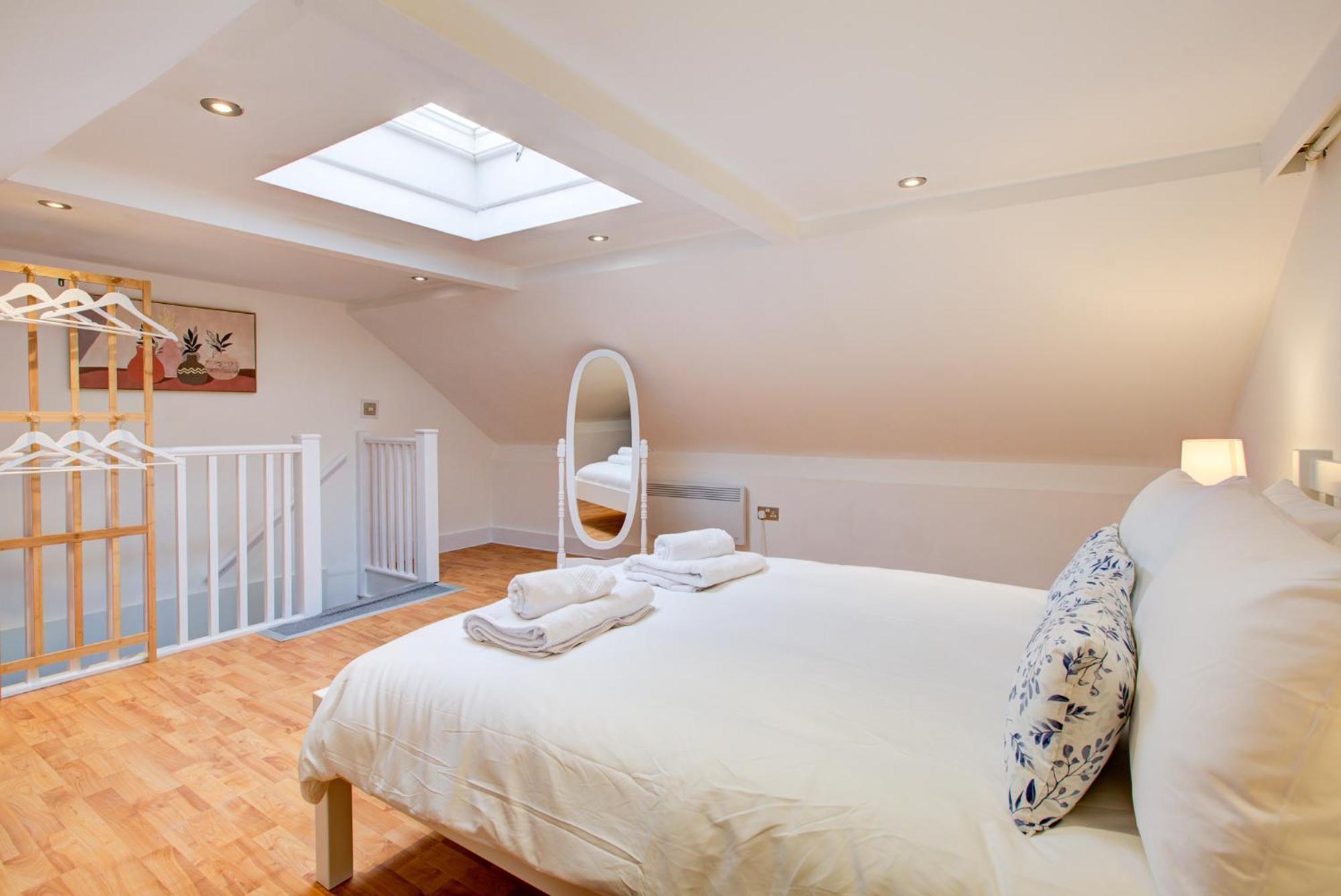 Wonderful Two-Bedroom Apartment London Exterior photo